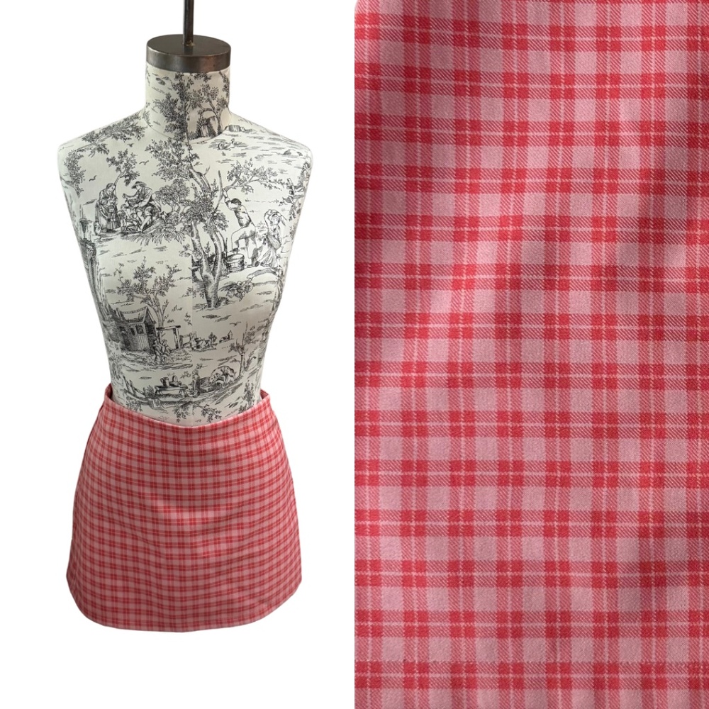 URBAN OUTFITTERS Plaid Mini Skirt Pink Red Size Small